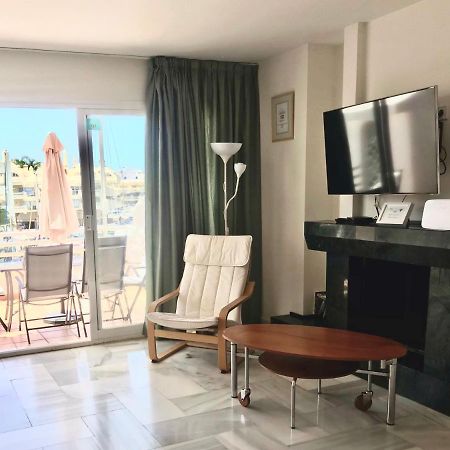 Apartamento En Puerto Marina B32 เบนัลมาเดนา ภายนอก รูปภาพ