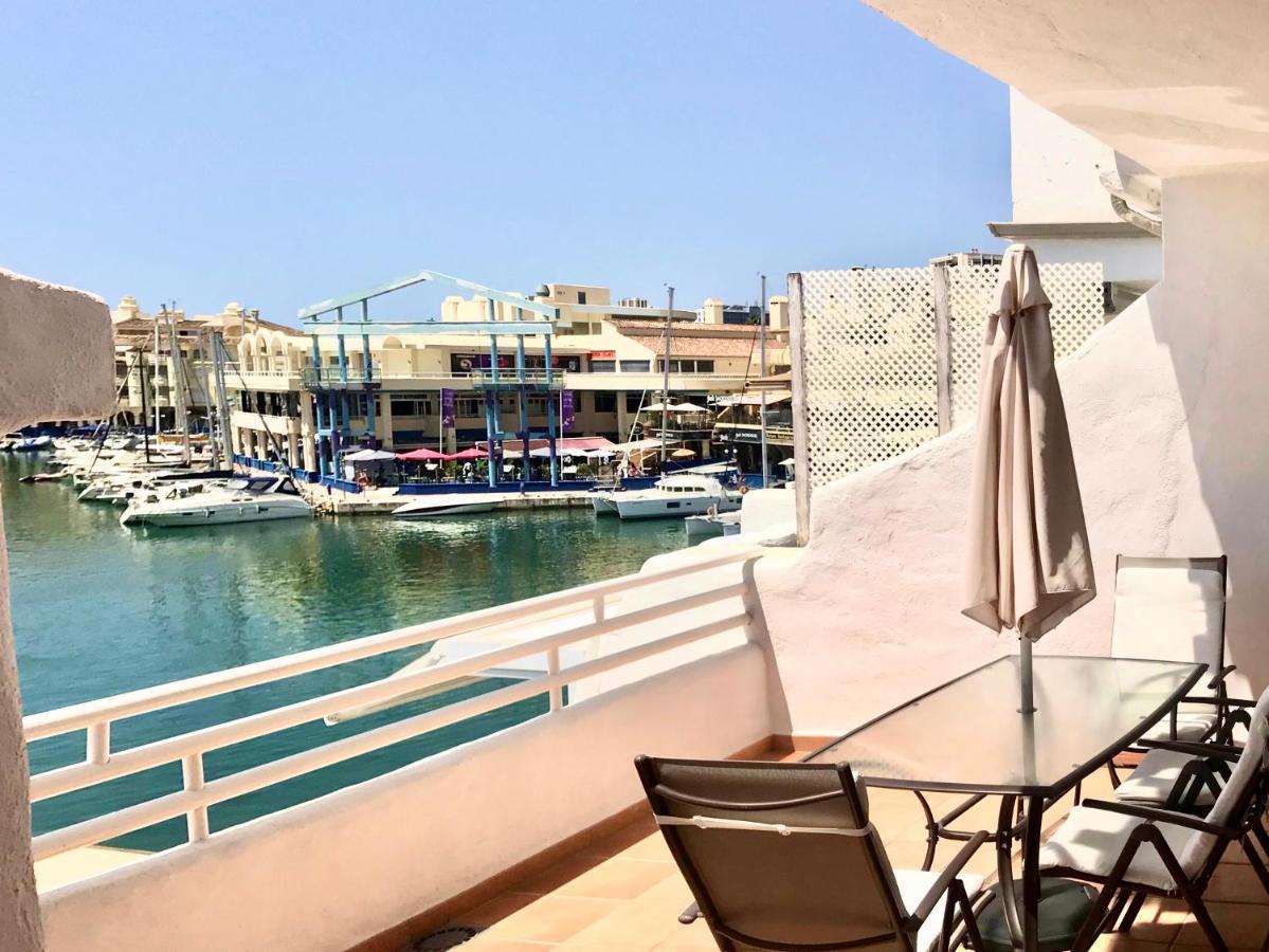 Apartamento En Puerto Marina B32 เบนัลมาเดนา ภายนอก รูปภาพ