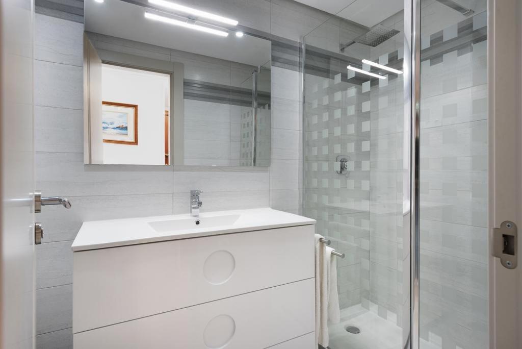 Apartamento En Puerto Marina B32 เบนัลมาเดนา ภายนอก รูปภาพ