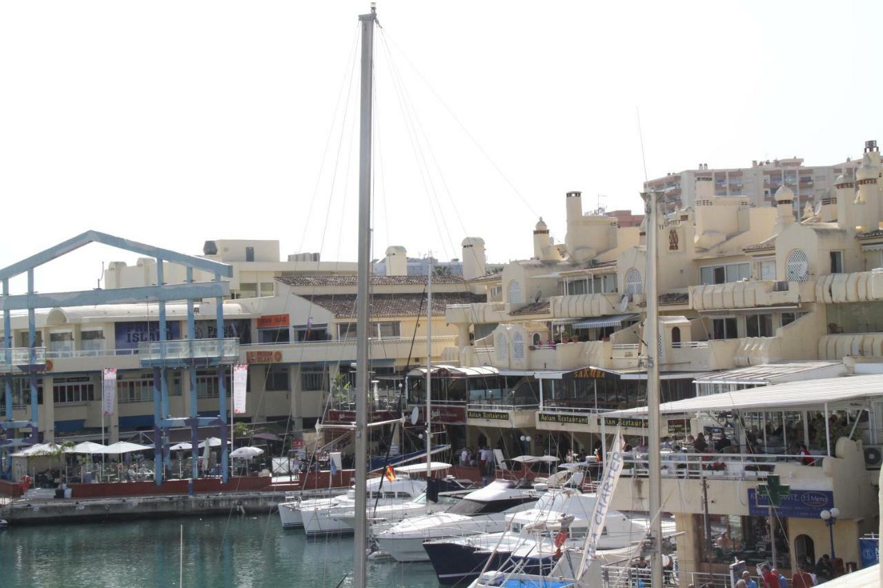 Apartamento En Puerto Marina B32 เบนัลมาเดนา ภายนอก รูปภาพ